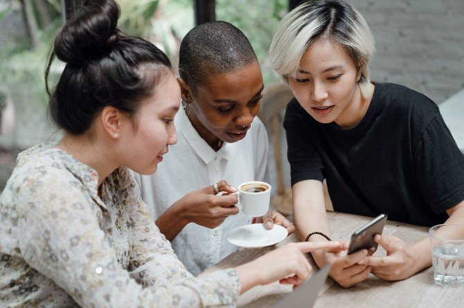 how to make friends in your 30s