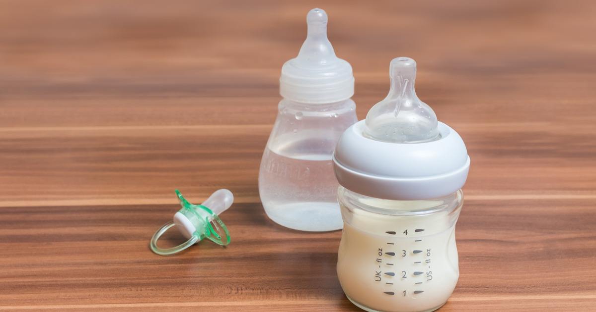 Best Baby Bottles in Singapore 2021: Top Brands for Every Need and Budget