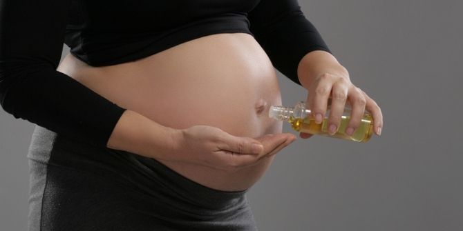 Best Massage Oils for Pregnancy: A Helpful Guide for Expecting Mums