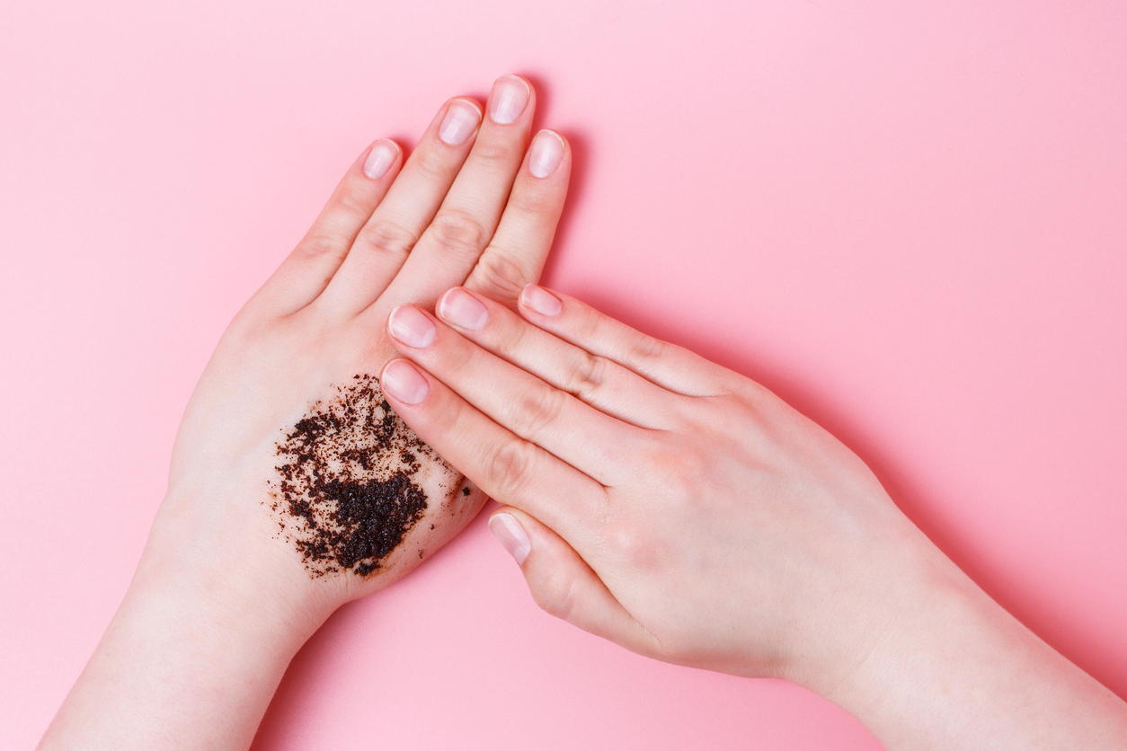 Body Scrub for Pregnant Women Benefits and How to Use It Safely