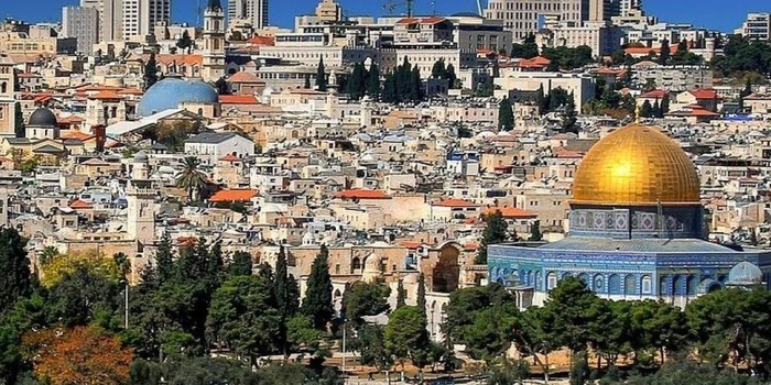 Planning A Trip To Israel? Here's What You Need To Know Before You Go