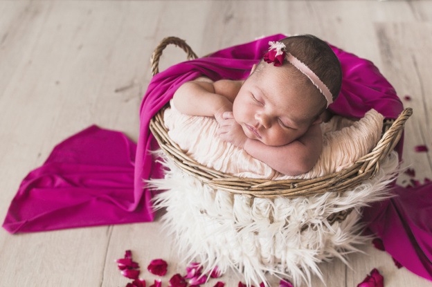 10 Rekomendasi Jasa Newborn Photography Bandung