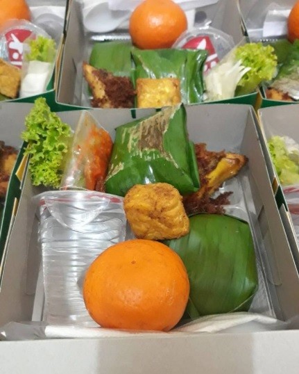 Paket Buka Puasa Delivery Ayam Goreng Fatmawati mulai dari Rp 25.000/box