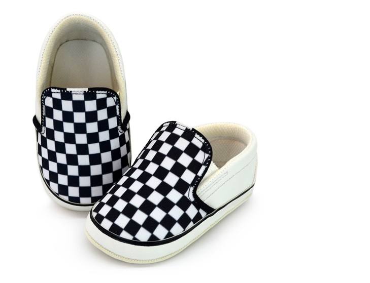Rekomendasi Sepatu Anak Terbaik