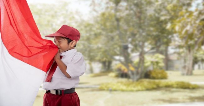 10 Lagu Perjuangan untuk Tanamkan Nasionalisme Anak Sejak Dini 10 Lagu Perjuangan untuk Tanamkan Nasionalisme Anak Sejak Dini