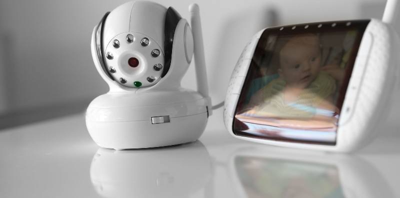 Selalu Dekat dengan Si Kecil, Ini 5 Rekomendasi Baby Monitor Murah Berkualitas