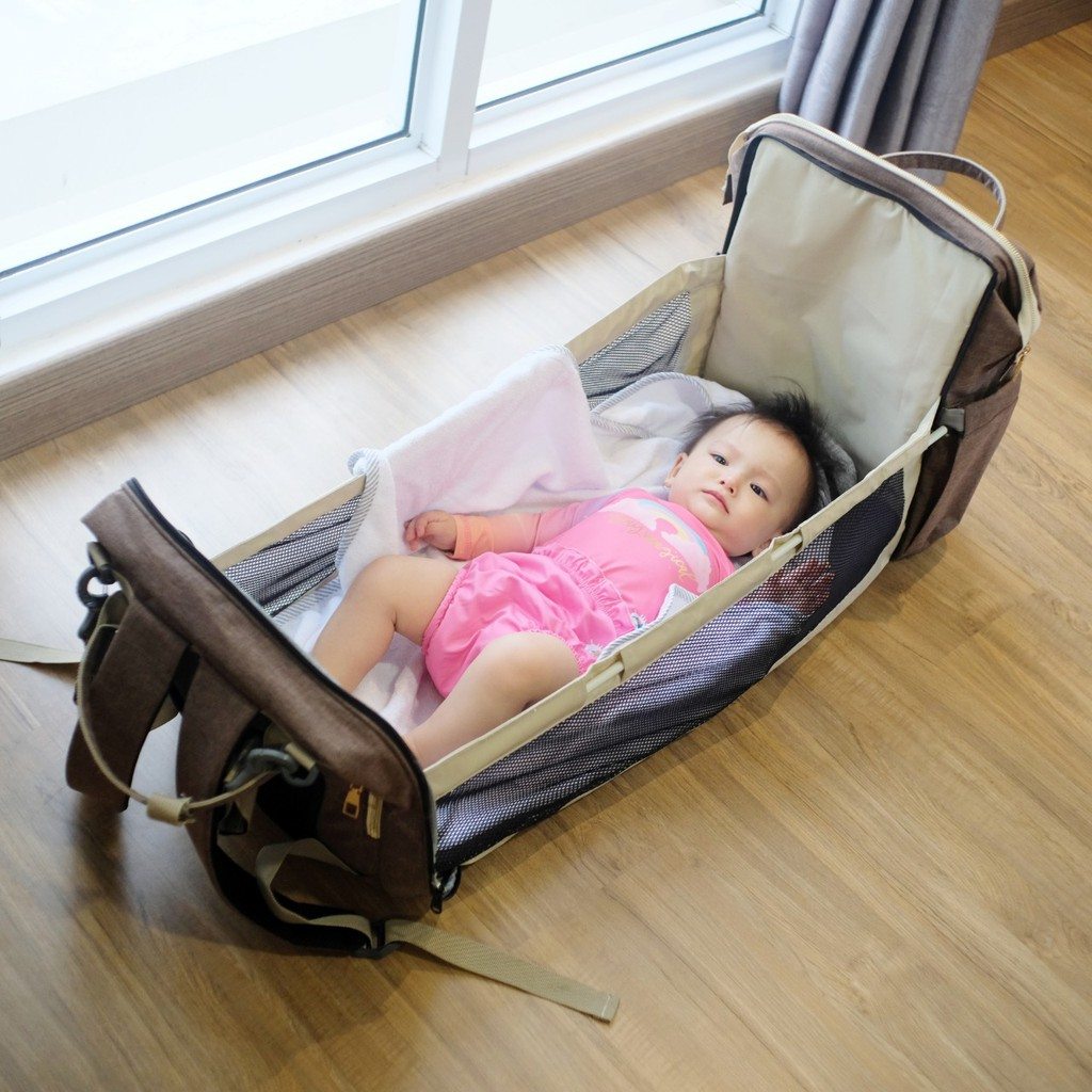 Kiddie Splash Diaper Bag berkapasitas besar dengan banyak pocket di dalamnya