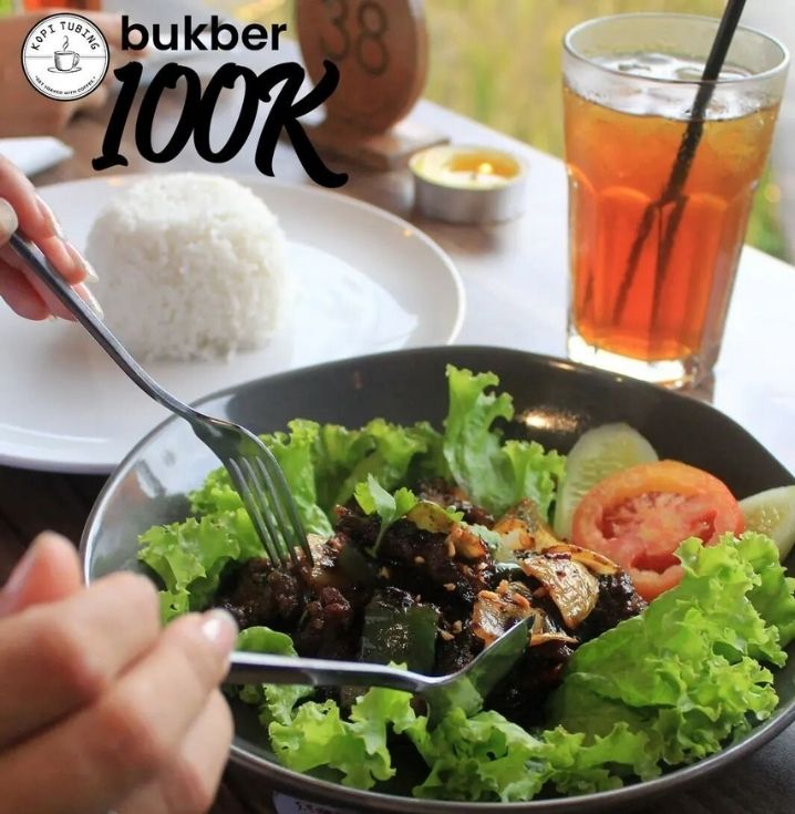 Resto yang menyediakan menu western dan Nusantara.