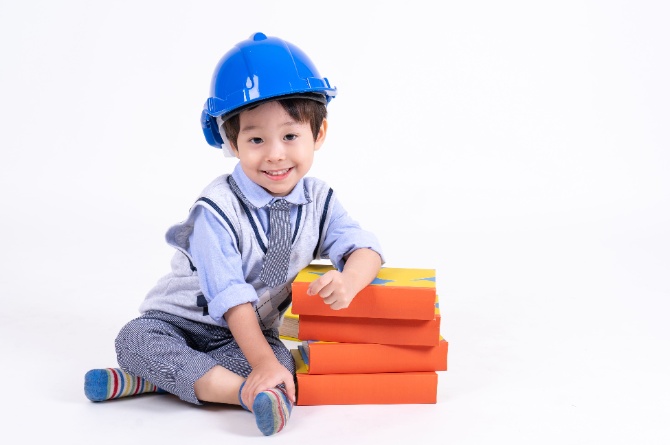 memilih asuransi pendidikan untuk anak