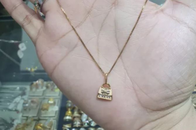 Model Kalung Italy Santa Liontin Tas Emas