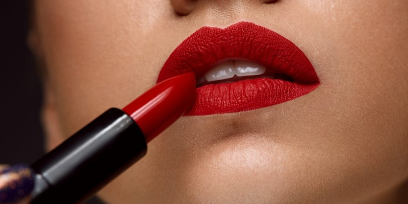 You Were Looking For One Great Red Lipstick, We Have 7 For You!