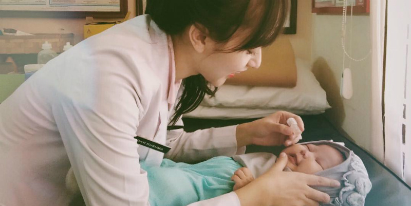 3 Alasan Mengapa Jadi Dokter Itu Keren, Berapa Pun Gajinya