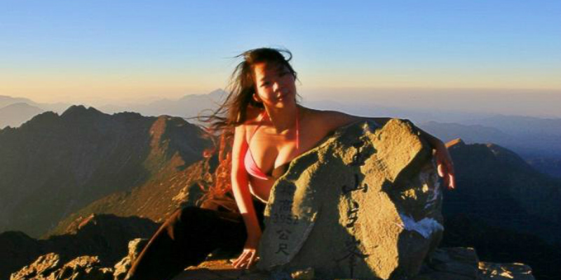 Demi Foto Ekstrem, Seleb Medsos Gigi Wu Meninggal Setelah Jatuh ke Jurang