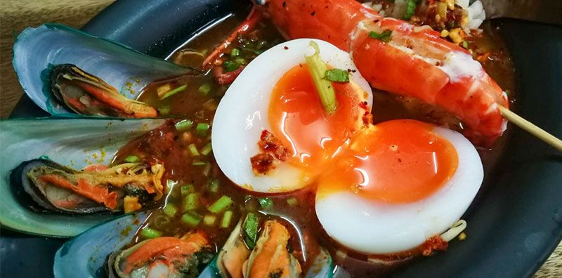 ต้มไข่เป็ดยางมะตูม ใช้เวลากี่นาที วิธีต้มไข่เป็ดให้ไข่แดงเยิ้ม ไข่ขาวสุกกำลังดี