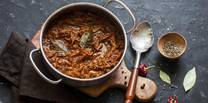 Mudah banget, buat 11 hidangan Asia ini hanya menggunakan slow cooker