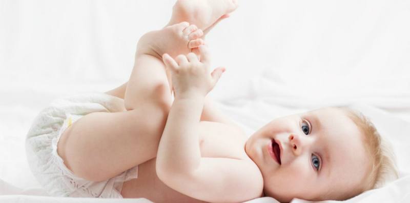 13 Jenama Lampin Anak Yang Terbaik, Bantu Si Kecil Bergerak Aktif & Selesa Setiap Hari!