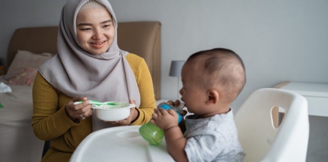 Jom Biasakan Si Manja Duduk Di Kerusi Makan Baby Dari 6 Bulan, Pilih Dari 5 Pilihan Terbaik Ini!