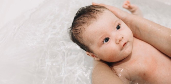 Ibu, Jangan Guna Sabun Sebarangan! Cuba Sabun Baby Terbaik 2021 Di Pasaran Agar Kulit Lembut & Sihat