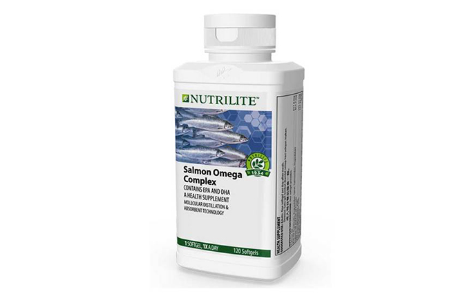 Nutrilite Salmon Omega Complex minyak ikan omega 3 terbaik di farmasi